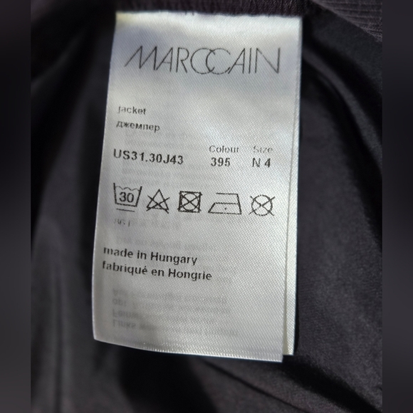 MARC CAIN SPORT Hooded Windbreaker Back Sweater. Size 4 - Picture 11 of 15